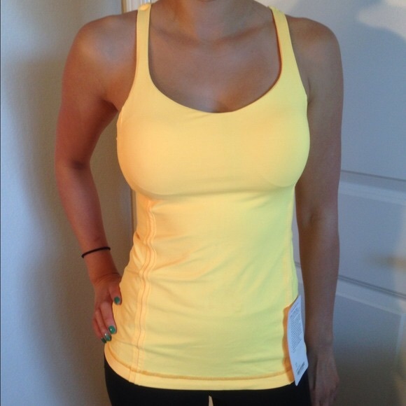 Lululemon Free to Be tank - Picture 3 of 4